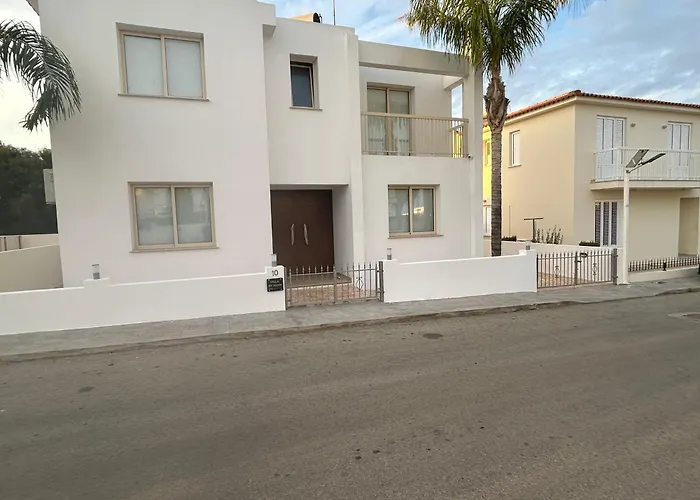 Dafni Villa By Pann